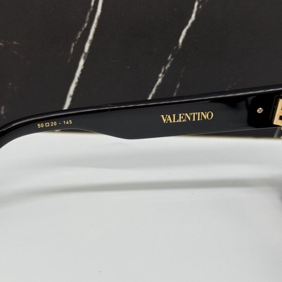 NEW XXII VLS-106A VALENTINO SUNGLASSES BLACK UNISEX EYEWEAR VALENTINO - Picture 10 of 12